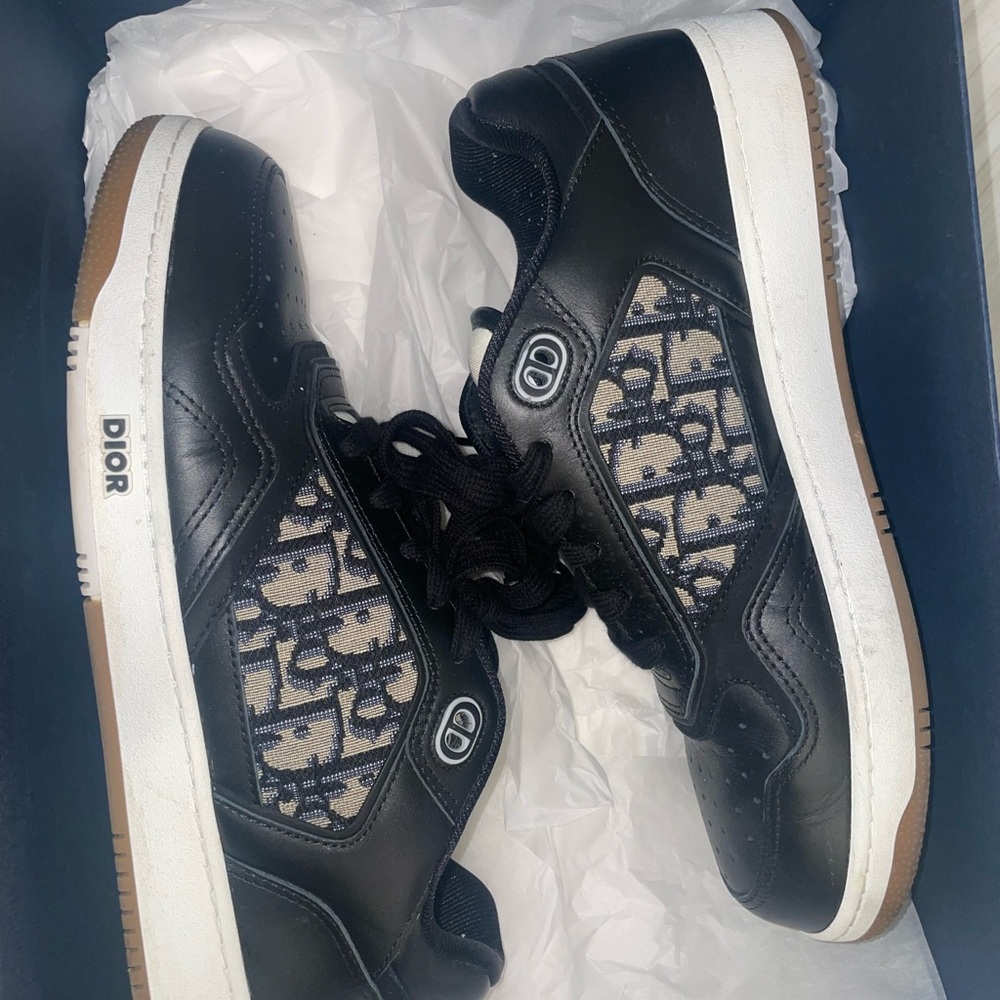 Dior Men's Black and White Patterned Sneakers